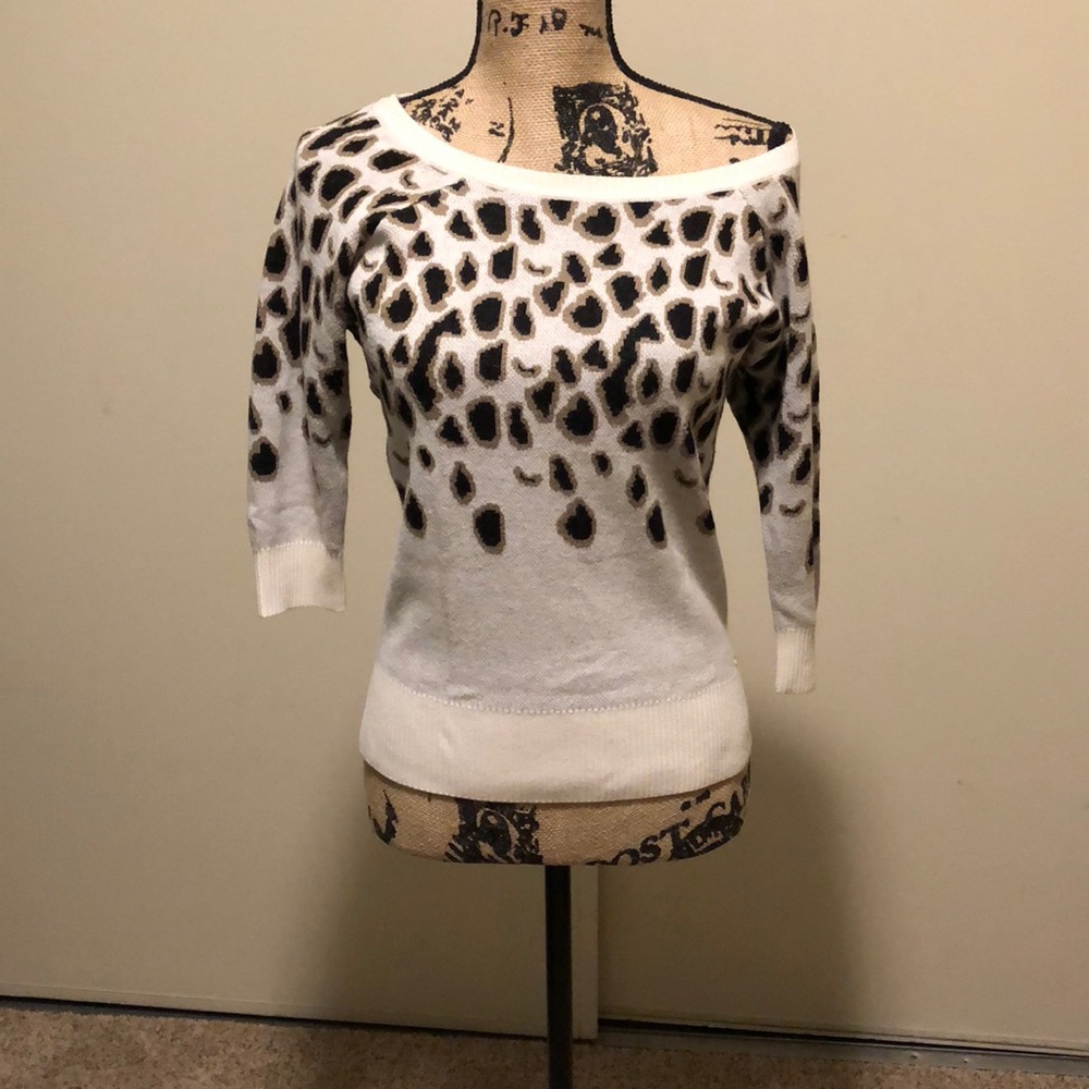 Guess animal print off the shoulder sweater